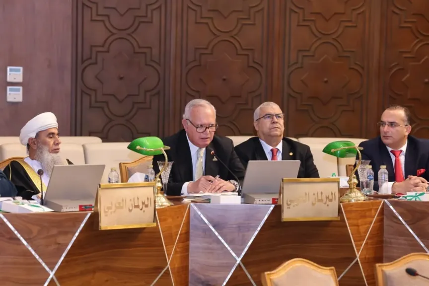 العرابي: دول الخليج أثبتت كفاءة في مواجهة الاعتداءات الإيرانية والتكامل العسكري ضرورة