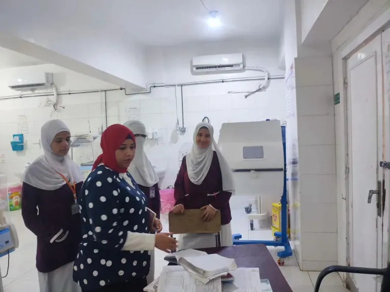 صحة بني سويف تُحيل متغيبين للتحقيق وتكثف الرقابة والتدريب لرفع كفاءة الخدمات الصحية