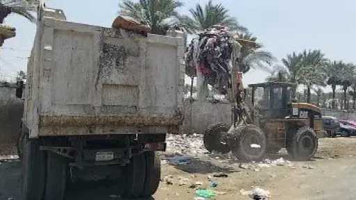 حملات مكثفة فى بولاق الدكرور لمواجهة النباشين والباعة الجائلين