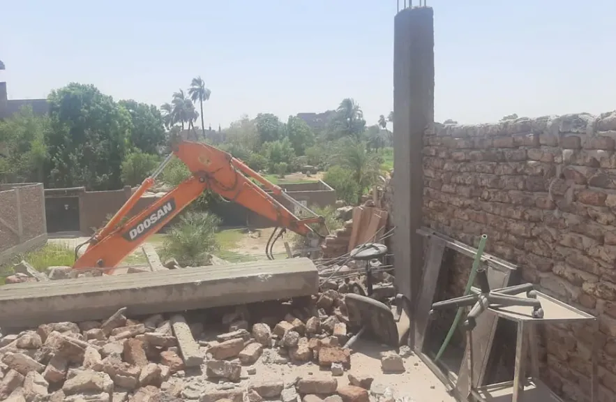 التصدي لـ3 مخالفات بناء خلال حملات مكثفة في عدد من أحياء الإسكندرية