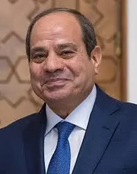 الرئيس السيسي يهنئ المنتخب الوطني بالتأهل التاريخي إلى دور الـ16 بكأس العالم