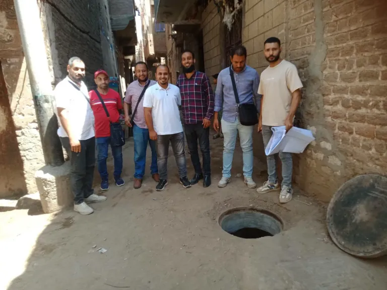 محافظ أسيوط: متابعة الاستلام النهائي لشبكة الانحدار بقرية كوم أسفحت