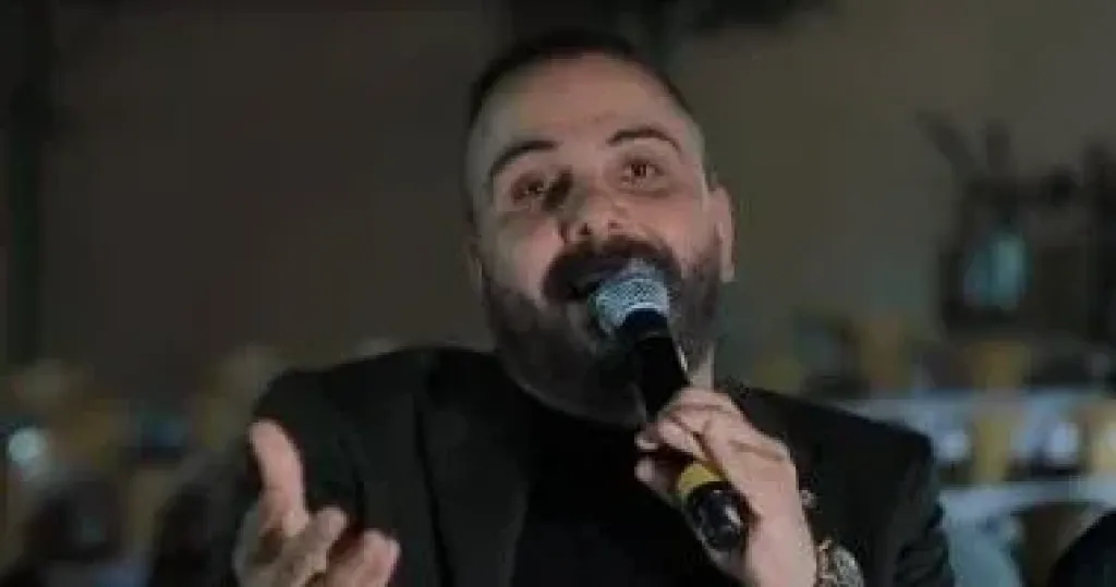 المنتخب المصري معلم.. مطربان فلسطينيان يغنيان لمنتخب مصر بحفل زفاف فلسطيني
