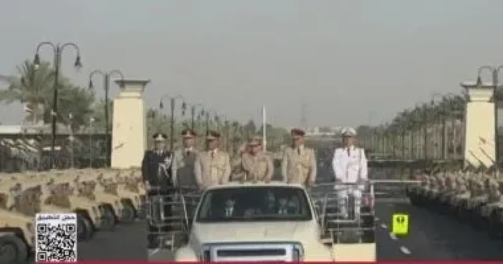 الرئيس السيسى يتفقد مقر القيادة الاستراتيجية بالعاصمة الجديدة