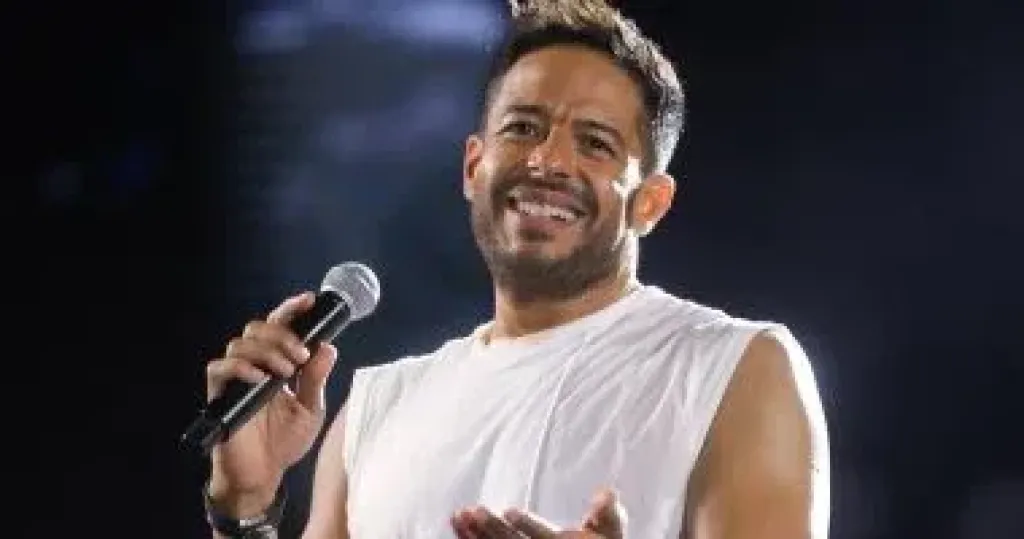 محمد حماقى يحتفل بفوز منتخب مصر: إن شاء الله الفرحة مكملة