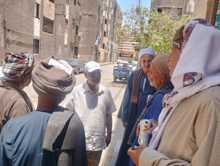 محافظ أسيوط: متابعة ميدانية مفاجئة للجمعية الزراعية بالمطيعة لضمان انتظام صرف الأسمدة