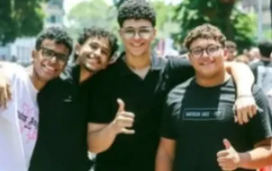 تباين آراء طلاب الثانوية العامة حول امتحان اللغة الأجنبية الأولى