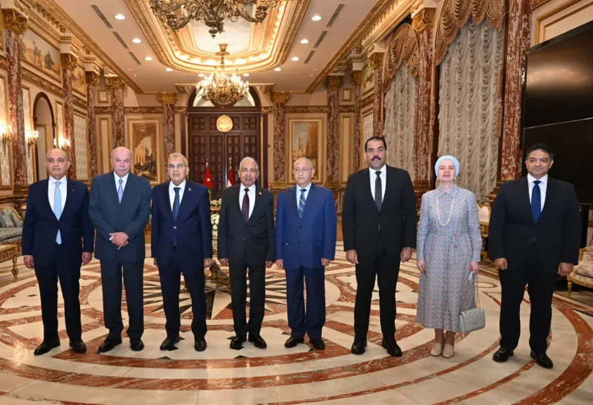 رئيس مجلس الشيوخ عصام فريد يؤكد دعم مصر الكامل للأردن وتعزيز التعاون البرلماني
