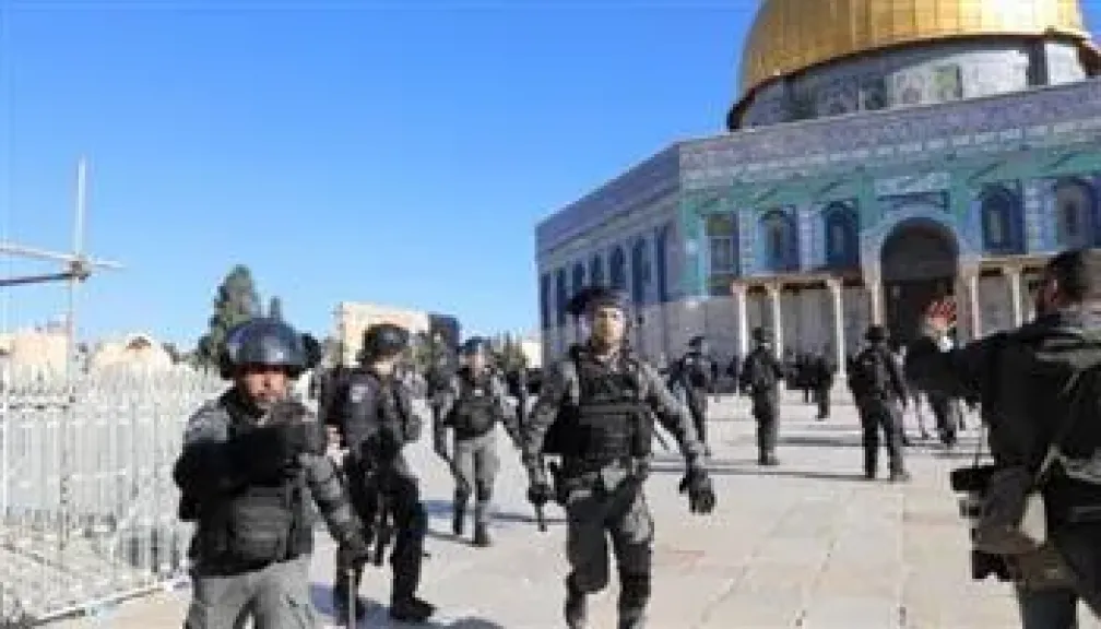 فلسطين: الاحتلال اقتحم المسجد الأقصى 26 مرة في يونيو ومنع رفع الأذان بالحرم الإبراهيمي 84 وقتًا