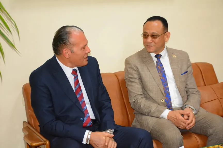 بحضور مساعد وزير التنمية المحلية للمشروعات القومية.. كلية التجارة بجامعة أسيوط