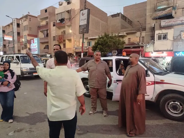 محافظ أسيوط: حملات مكثفة لرفع الإشغالات بمركز أبنوب وإلزام المحال بالحدود