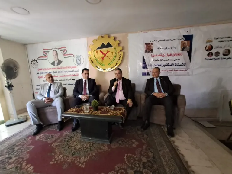 ثورة 30 يونيو أعادت بناء الدولة والعمال شركاء الجمهورية الجديدة