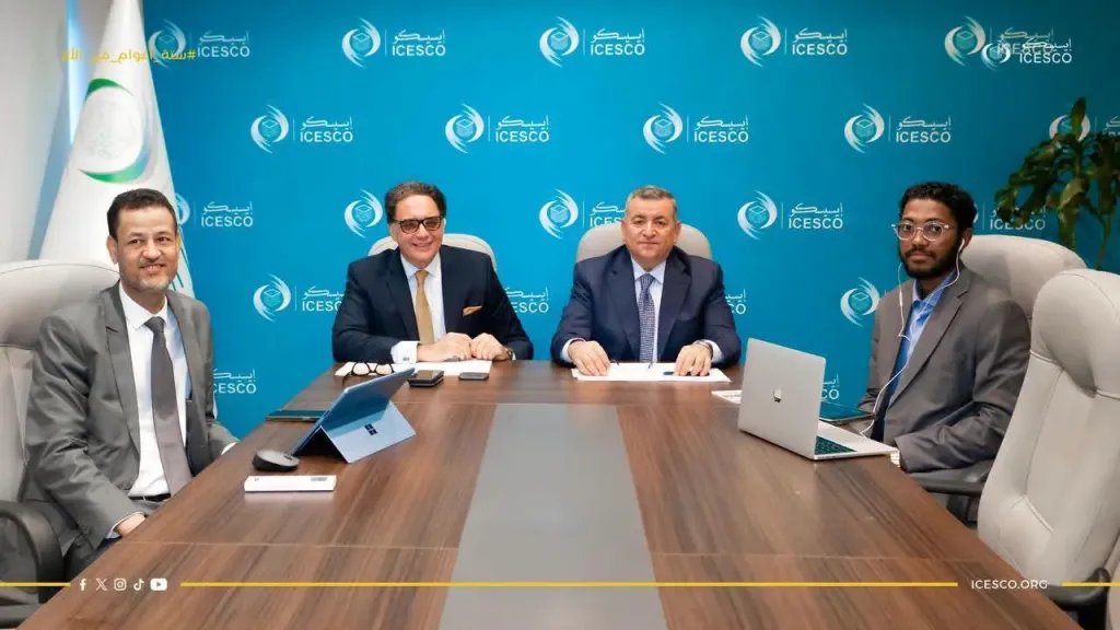 ”هيكل” يقدم مشروع وثيقة الايسيسكو للحقوق الثقافية لممثلي ١٧ دولة
