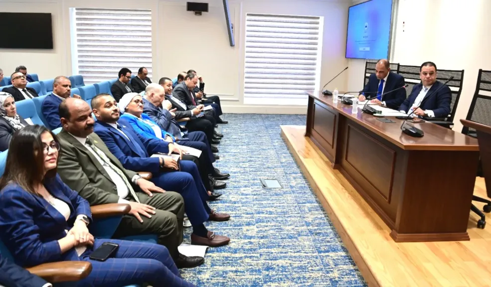 النائب مصطفى بدران: يهاجم هيئة تنمية الصعيد..  مشروعات متعثرة وورش بلا تشغيل