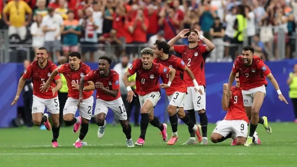 أبرزهم مرموش وتريزيجيه، بدلاء منتخب مصر أمام الأرجنتين في كأس العالم
