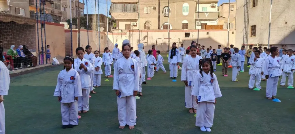 محافظ أسيوط: استمرار تدريبات الكاراتيه بنادي البداري الرياضي لاكتشاف المواهب
