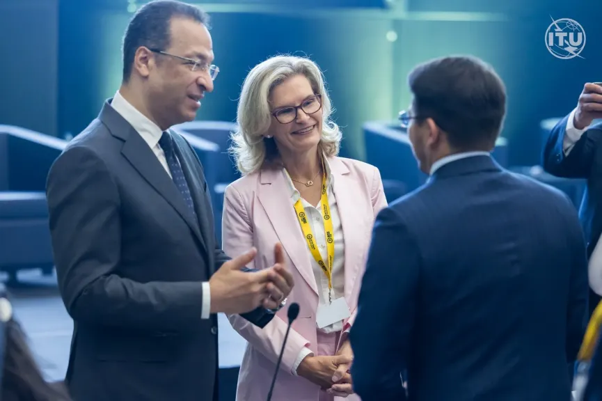 مصر تتسلم رئاسة منتدى القمة العالمية لمجتمع المعلومات 2026 في جنيف