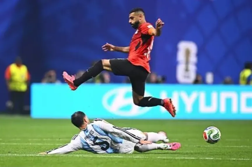 ديشامب يثير الجدل عن حكم مباراة المغرب وفرنسا : نريده مثل مصر والأرجنتين