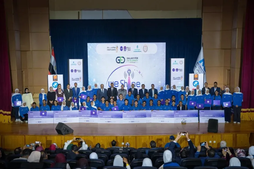 طلاب مدارس وي للتكنولوجيا التطبيقية يقدمون مشروعات متميزة تقدم حلولاً مبتكرة للمجتمع