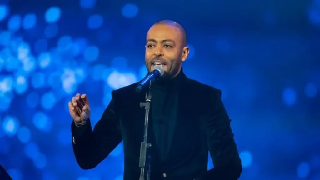 تامر عاشور يعلن موعد طرح ألبومه الجديد ”مراية الحب”