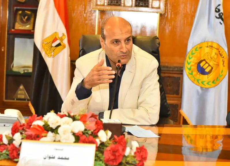 محافظ أسيوط يتابع جهود مديرية العمل خلال شهر يونيو.. توفير فرص عمل لـ735