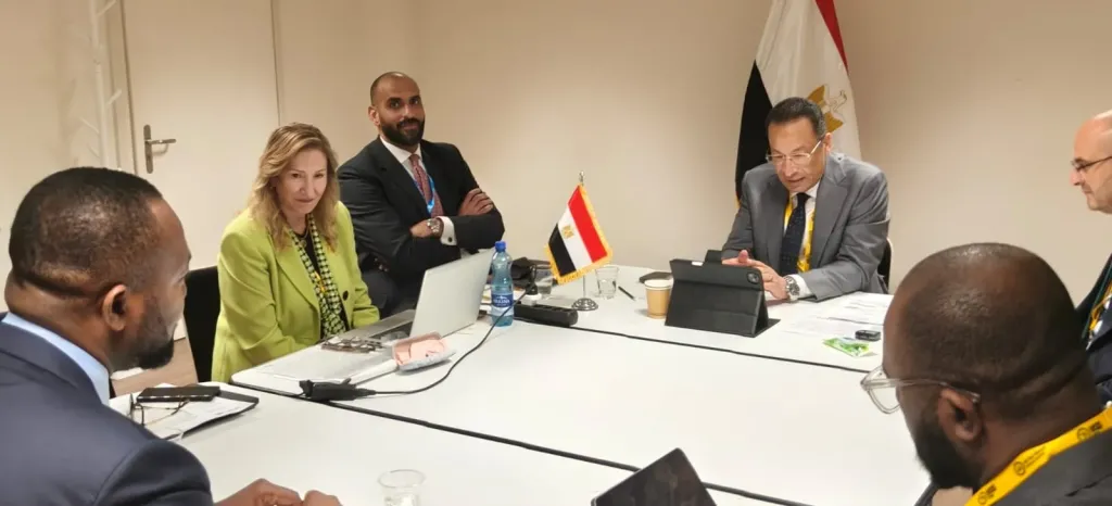 من جنيف.. وزير الاتصالات يبحث الذكاء الاصطناعي والتحول الرقمي مع 4 شركاء دوليين