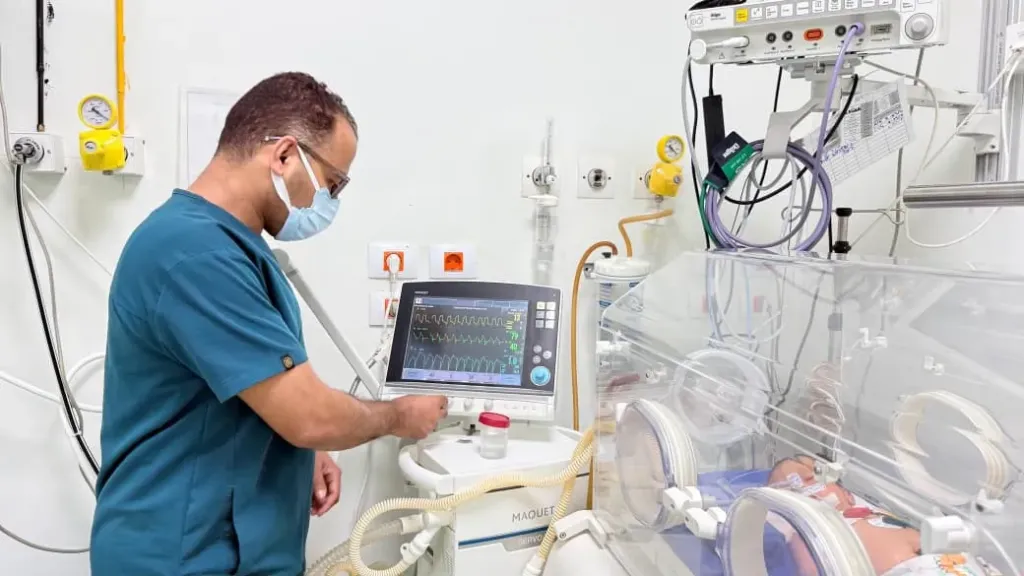 الهيئة العامة للرعاية الصحية تبرز خدمات أول مستشفى متخصص للأطفال وحديثي الولادة  في جنوب الصعيد