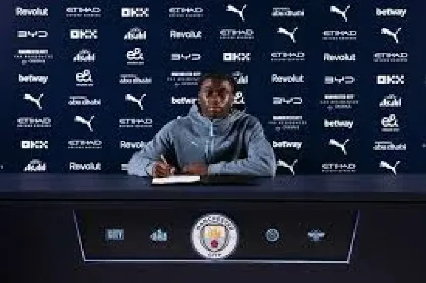 مانشستر سيتي يعلن التعاقد مع جيريمي مونجا
