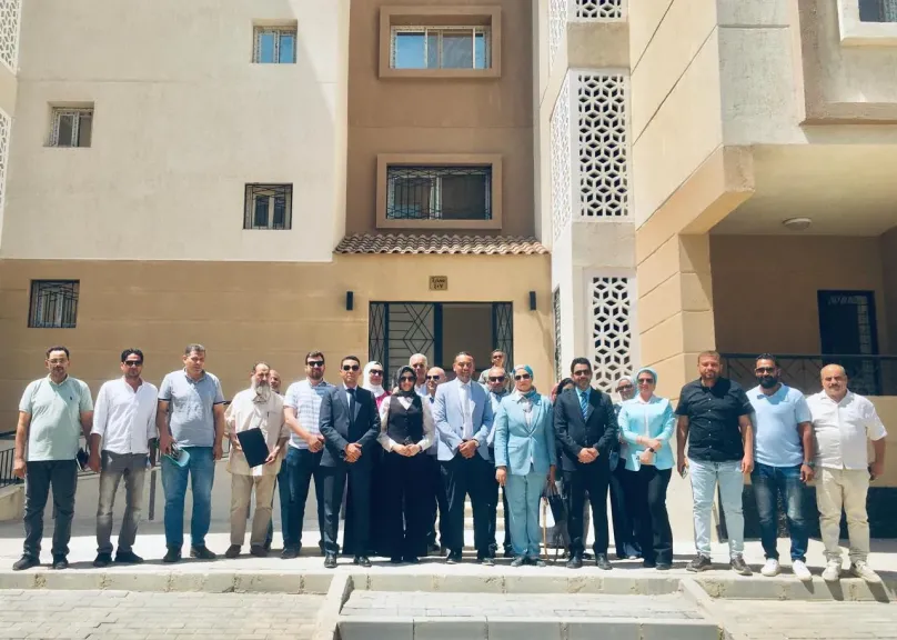اجتماع موسع بمدينة حدائق العاصمة لتسريع تنفيذ الاستراتيجية الوطنية للعمران والبناء الأخضر المستدام |صور