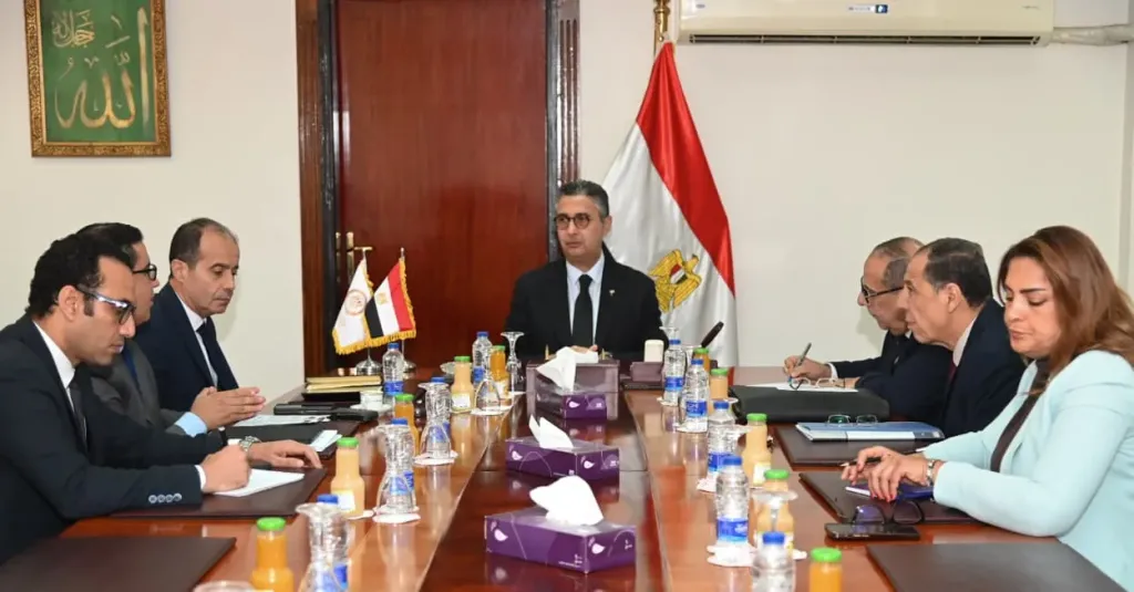 التموين :الاحتياطي الاستراتيجي من السكر وجميع السلع الأساسية في الحدود الآمنة