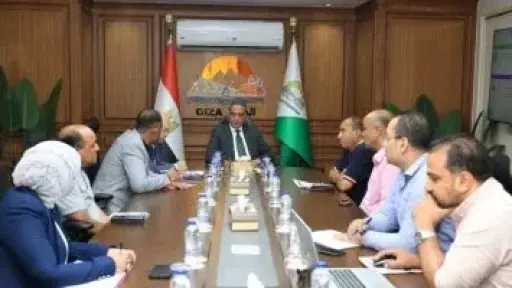 توجيهات عاجلة من محافظ الجيزة بإصلاح الهبوطات الأرضية وتطهير الترع بالحوامدية