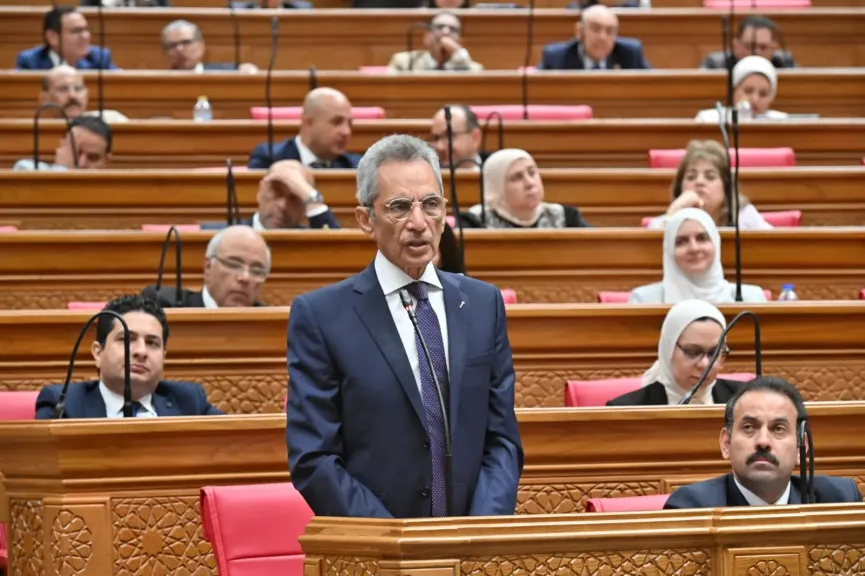 وزير الشئون النيابية يرد على ضياء داوود بشأن غياب الحكومة