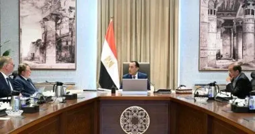 رئيس الوزراء يتابع جهود زيادة المخزون الاستراتيجي من المنتجات البترولية