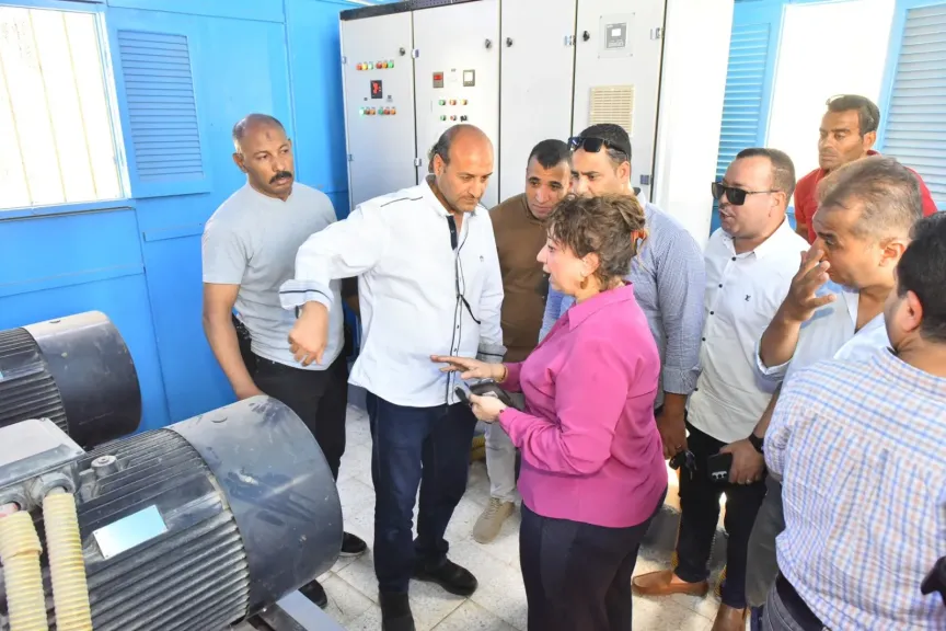 محافظ أسيوط يتفقد منظومة مياه الشرب بقرى النواورة ونجوع المعادي والعتمانية