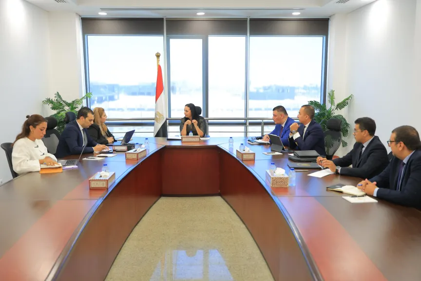 وزيرة التضامن  تتابع الخطة التنفيذية لصندوق دعم الصناعات الريفية والبيئية