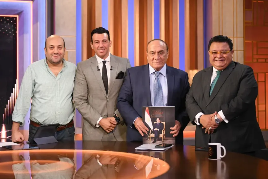 بعد مناقشة كتاب ”رجل الأقدار”  رواد وسائل التواصل يشيدون بحوار سمير فرج وخالد جلال في برنامج ”من ماسبيرو”