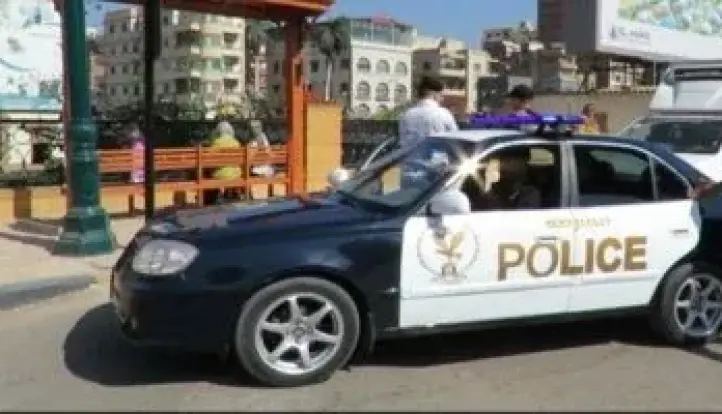 ضبط سائق عاكس فتاة واعتدى على شقيقها بمدينة 6 أكتوبر