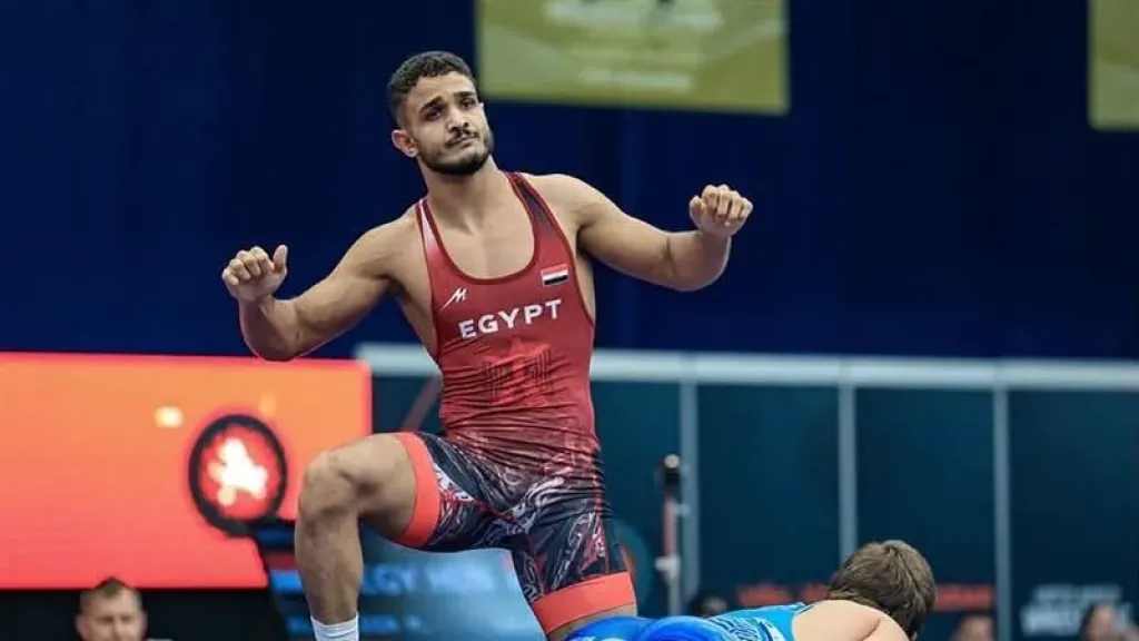 مصطفى حسين لأولمبياد لوس أنجلوس
