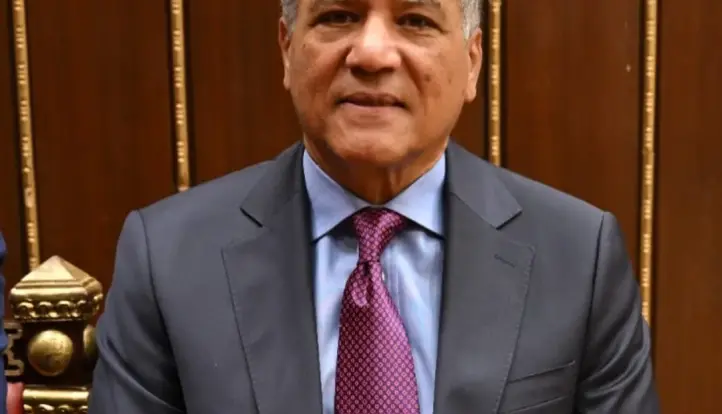 النائب عفت السادات: زيارة الرئيس السيسي إلى تنزانيا تعزز الشراكة المصرية الأفريقية وتفتح آفاقًا جديدة للتعاون والتنمية