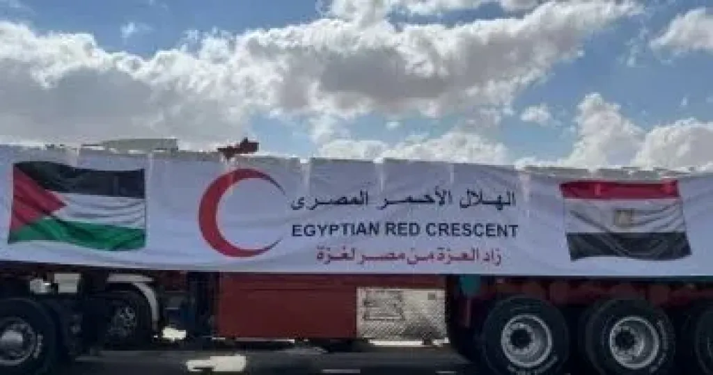 مد غزة بـ3464 طنًا من المساعدات الغذائية والطبية