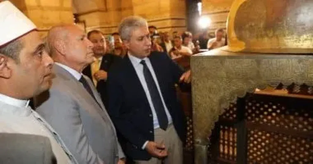 محافظ القاهرة ووزير السياحة يفتتحان قبة السلطان الأشرف قايتباي بالجمالية