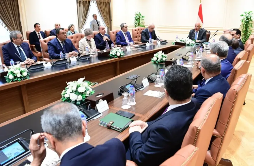 رئيس مجلس النواب يعقد لقاءً مُوسعا مع السفراء المنقولين لرئاسة البعثات الدبلوماسية بالخارج