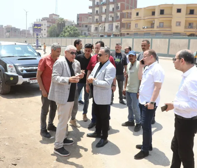 محافظ الشرقية يتفقد مخطط أعمال التطوير الجاري تنفيذه بفاقوس