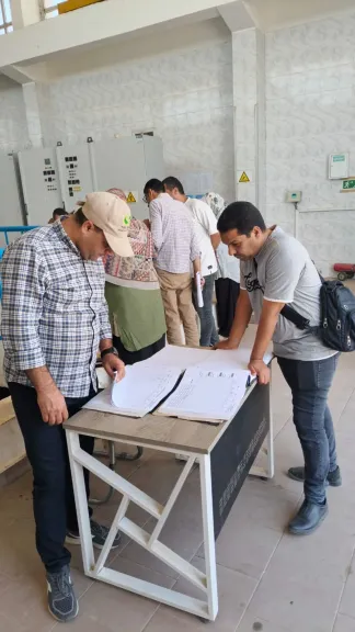*سلسلة اجتماعات دورية لتعزيز مأمونية المياه.. «مياه أسيوط» تستقبل لجنة القابضة