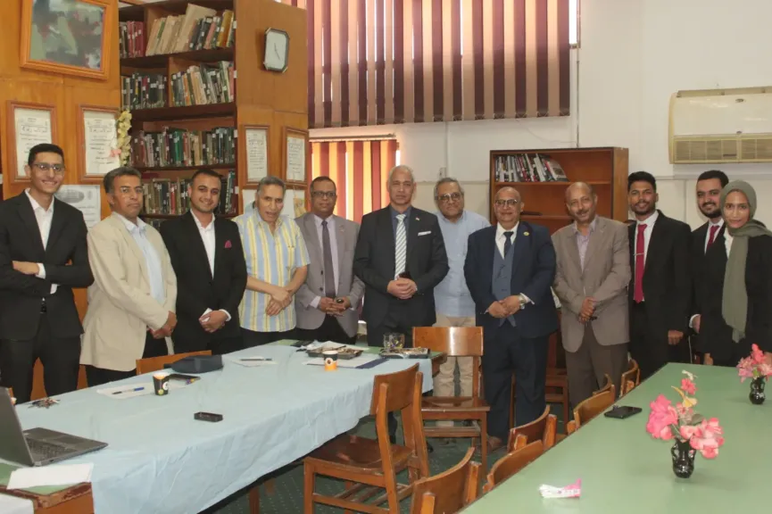 كلية الهندسة بجامعة أسيوط تستعرض مشروعات تخرج طلابها للعام الجامعي