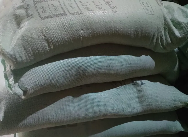 محافظ أسيوط: ضبط دقيق بلدي مدعم قبل بيعه بالسوق السوداء وتحرير 96 محضرًا