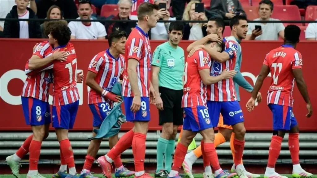 أتلتيكو مدريد يعلن تعاقده مع نجم باريس سان جيرمان