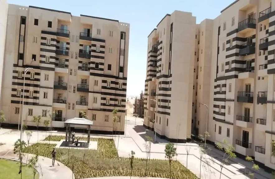 وزيرة الإسكان تتابع موقف تنفيذ عدد من المشروعات وملفات العمل بمدينة المنيا الجديدة