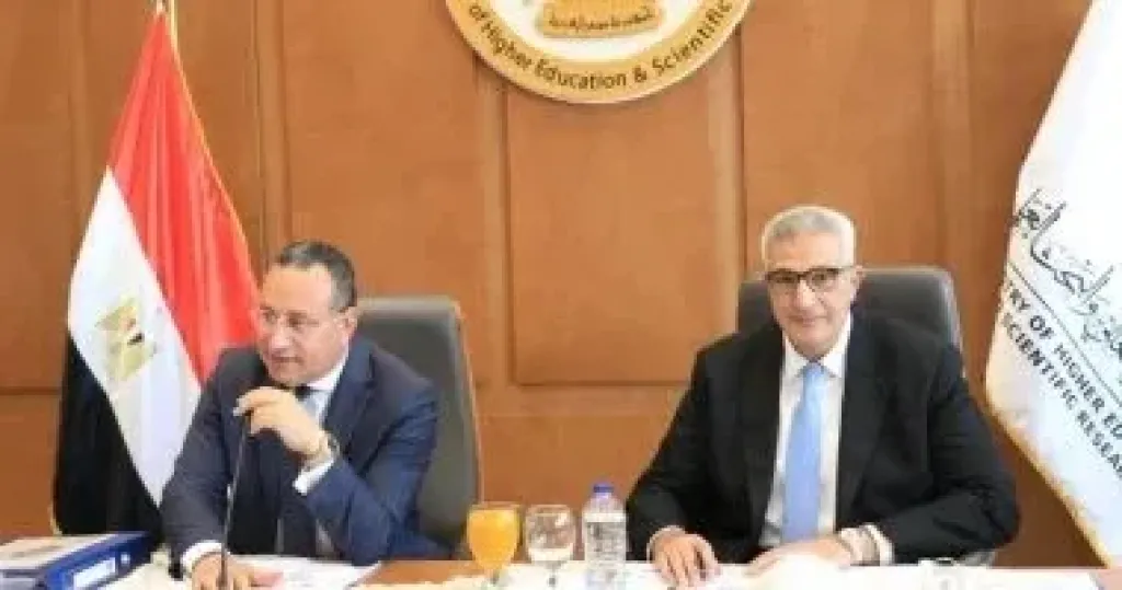 وزير التعليم العالي: استعداد كامل للتنسيق وتقديم كل أوجه الدعم للطلاب بمعامل الحاسبات