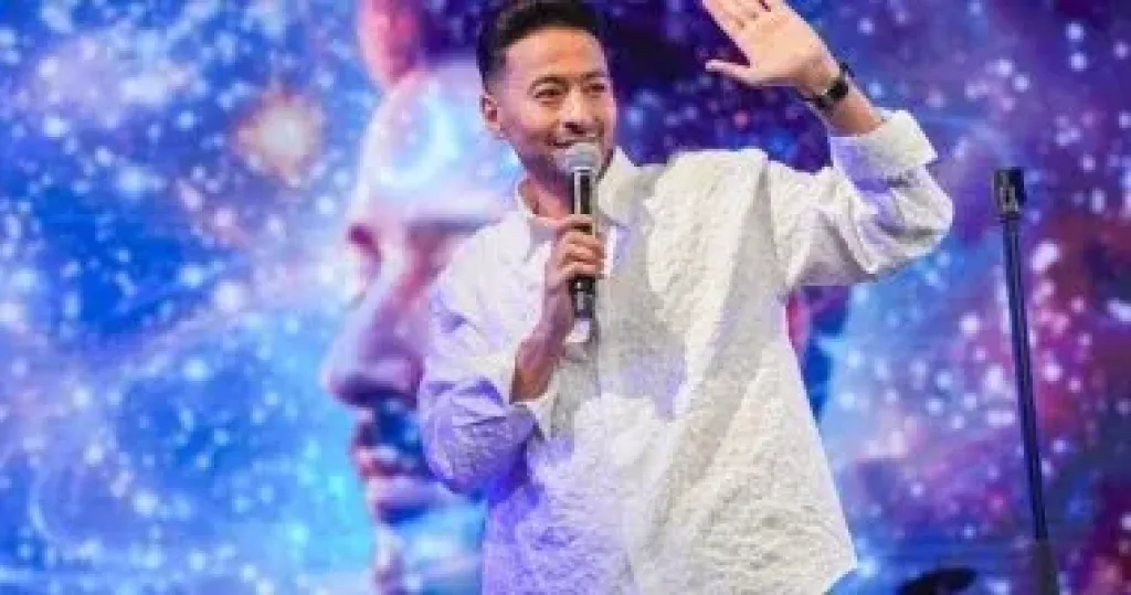 حماده هلال يشكر جمهوره فى دبى بعد استقباله الضخم هناك خلال حفله الأخير